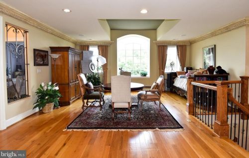 11300 Glen Rd, Rockville MD 20854-1849 exterior