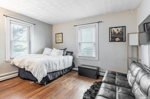 8 Arthur St, Salem MA 01970-2801 exterior