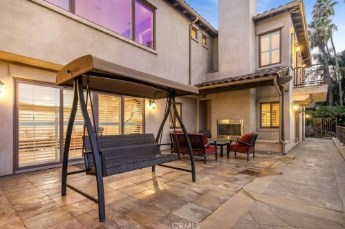 1241 Valencia Mesa Dr, Fullerton CA 92833-2220 exterior