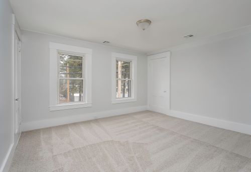 52 Pembroke Rd, Concord NH 03301-5707 exterior