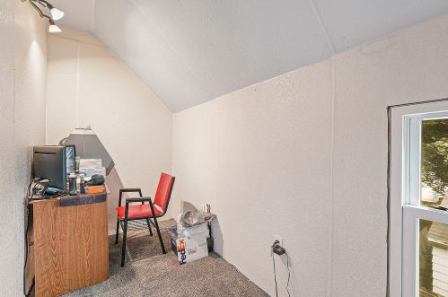 719 18th St, Manitowoc WI 54220-3131 exterior