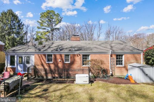 415 Hillmoor Dr, Silver Spring MD 20901-2634 exterior