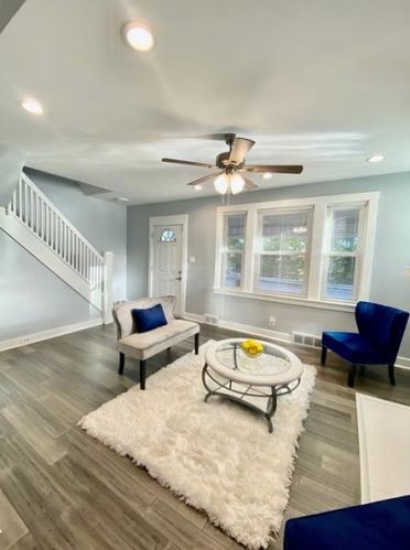 105 Imogene Rd, Pittsburgh PA  15217-2936 exterior