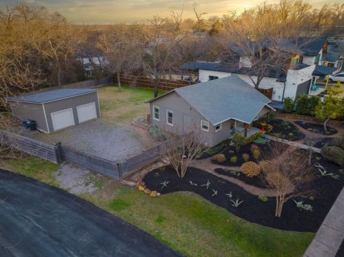 8650 Daytonia Ave, Dallas TX 75218-4115 exterior