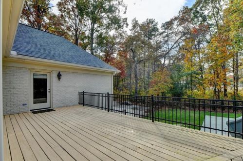 1311 Bridgewater Walk, Lithonia GA  30078-2086 exterior