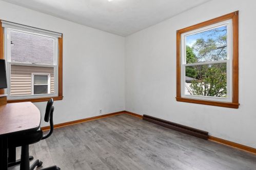 2954 55, Milwaukee WI 53219-3348 exterior