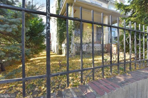 1138 7 St, Washington DC 20002-3652 exterior