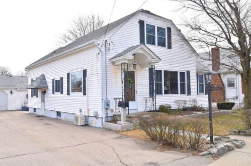 629 Fruit Hill Ave, Providence, RI 02911-2122