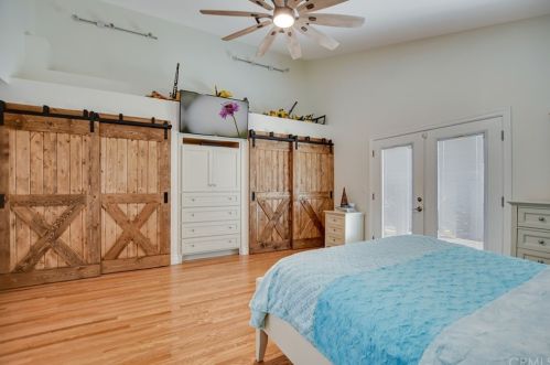 14015 Cornuta Ave, Bellflower CA 90706-4877 exterior