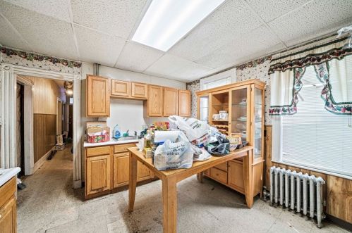 17 Dix St, Boston MA exterior