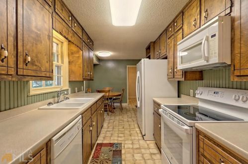 2924 Cascade Way, Gainesville GA 30504-5704 exterior