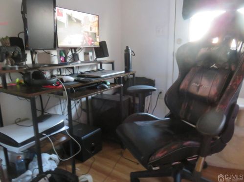 194 High St, Perth Amboy NJ 08861-3504 exterior