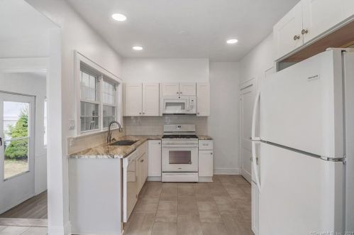 2 Ingleside Ave, Norwalk CT 06850-2521 exterior