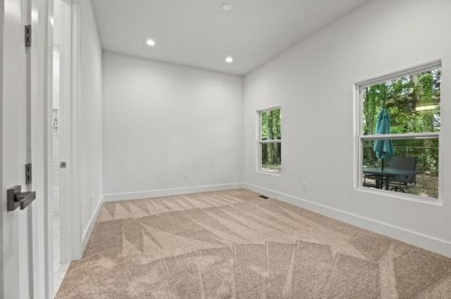 3279 Elm St, Atlanta GA 30318-8501 exterior