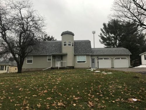 308 Hollis St, Kewanee, IL 61443-3430