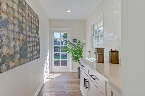 518 El Camino Dr, Fullerton CA  92835-4023 exterior