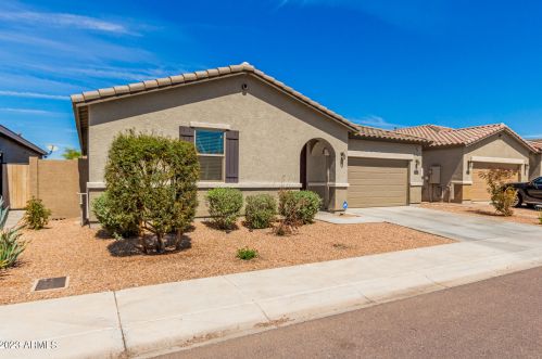 3422 Carter Rd, Phoenix AZ  85041-6135 exterior