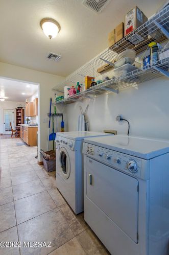 141 2 St, Tucson AZ 85716-4340 exterior