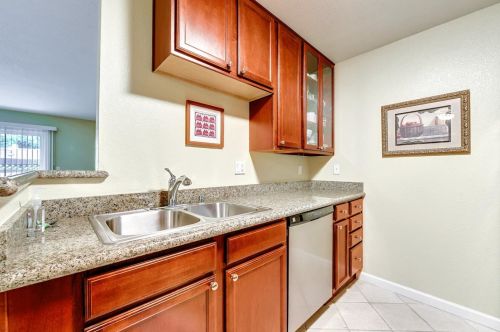 605 Teatree Ct, San Jose CA 95128-4722 exterior