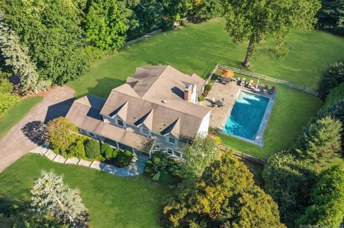 140 Long Lots Rd, Westport CT 06880-3826 exterior