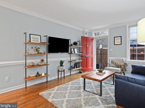 659 Columbus St, Alexandria VA  22314-1848 exterior