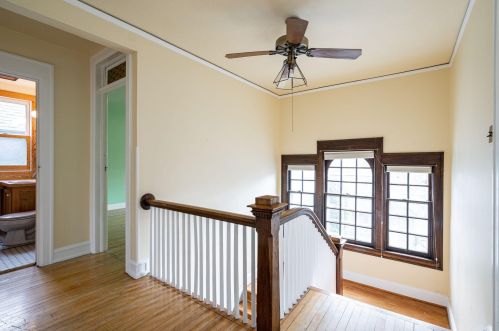 2728 Prospect Ave, Milwaukee WI 53211-3768 exterior