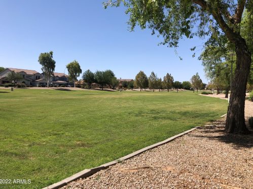 4427 Firestone Dr, Chandler AZ  85249-7379 exterior