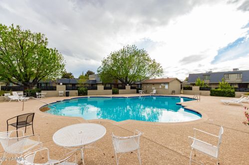 2035 Elm St, Phoenix AZ 85033-1101 exterior