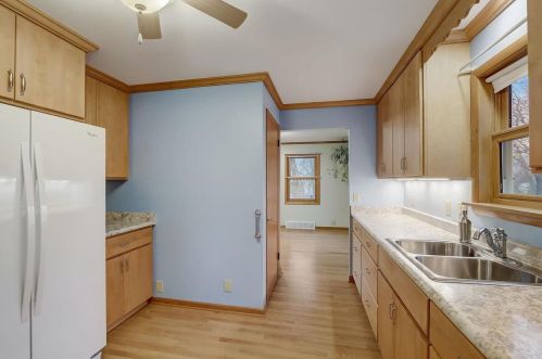 512 Morningside Ave, Madison WI  53716-1737 exterior