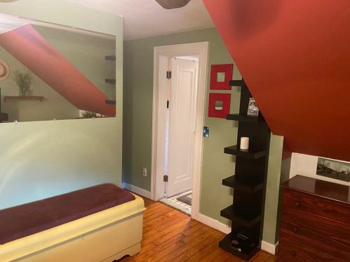 14 Aventine Ave, Providence RI 02904-1211 exterior