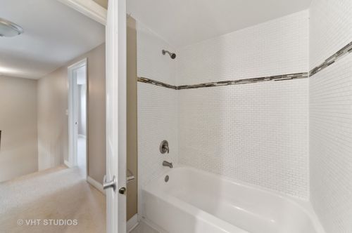 2747 76 Ct, Chicago IL 60707-3029 exterior