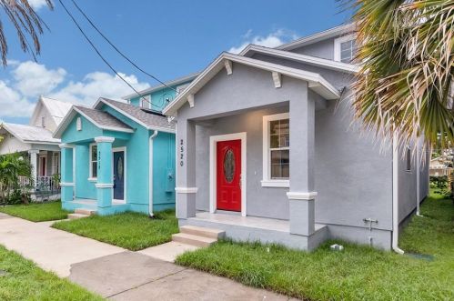 2520 Chestnut St, Tampa FL 33607-3305 exterior