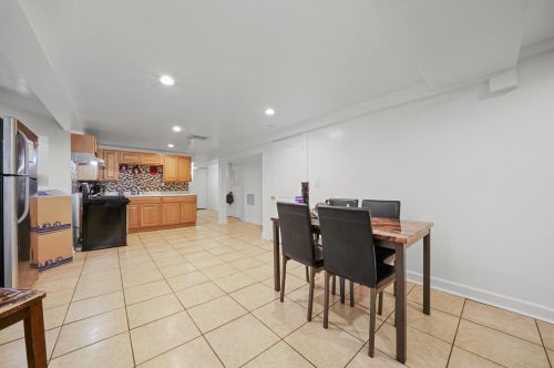 3010 Keating Ave, Chicago IL 60712-3412 exterior