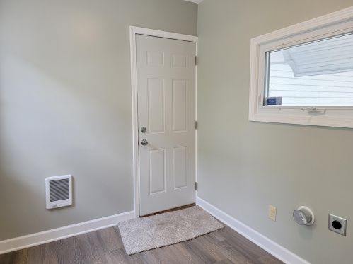 4903 Lynndale Ave, Milwaukee WI  53220-2069 exterior