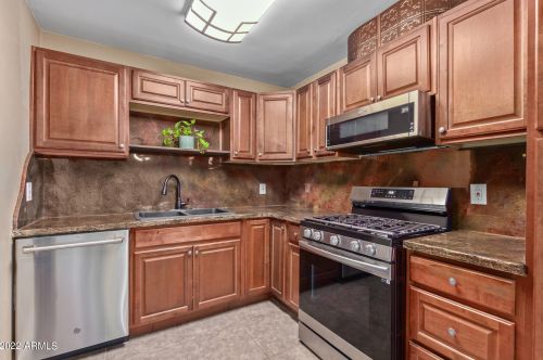 4114 10 Pl, Phoenix AZ 85014-1261 exterior