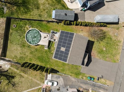 20 Robin Rd, Seymour CT 06483-3225 exterior