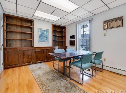 45 Fair St, Wallingford CT 06492-4208 exterior