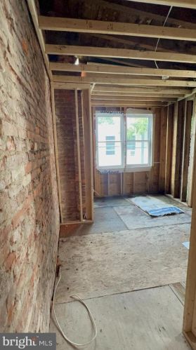 2514 17 St, Philadelphia PA 19132-3930 exterior