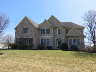 4305 Eisenhower Dr, Bethlehem, PA 18020-8937