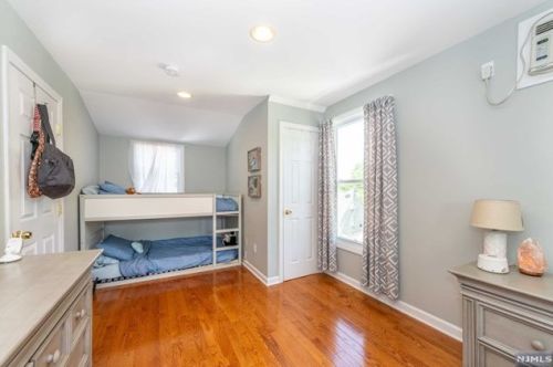 216 Zuber Pl, Maywood NJ  07607-1431 exterior