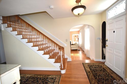 195 New York Ave, New Brunswick NJ  08901-1713 exterior