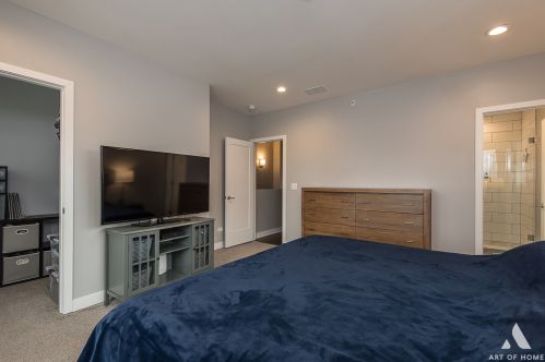 3848 Wolcott Ave, Chicago IL 60636-1636 exterior