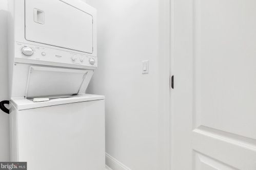 3475 Holmead Pl, Washington DC  20010-3462 exterior