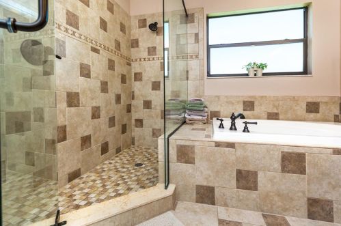 11322 Glenmont Dr, Tampa FL 33635-1533 exterior