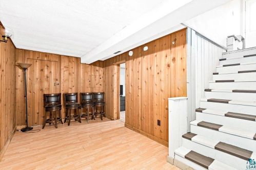 420 Sparkman Ave, Duluth MN 55803-2311 exterior