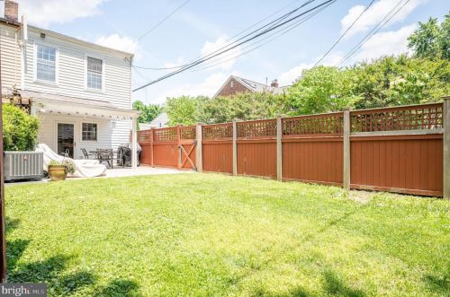 329 Clifford Ave, Alexandria VA 22305-2709 exterior