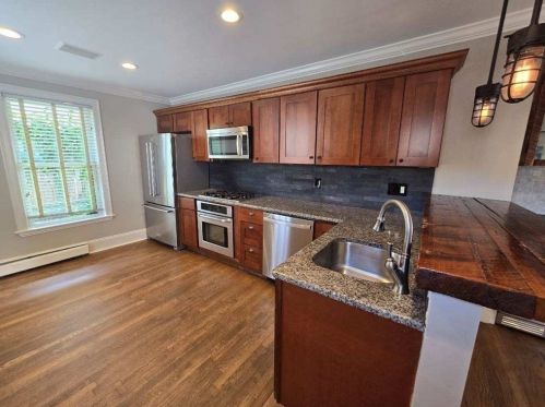 571 3rd St, Boston MA  02127-1524 exterior