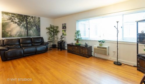 6346 Ridgeway Ave, Chicago, IL 60659-1129