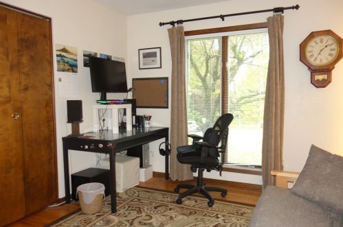 2244 Reis Run Rd, Pittsburgh PA 15237-1470 exterior