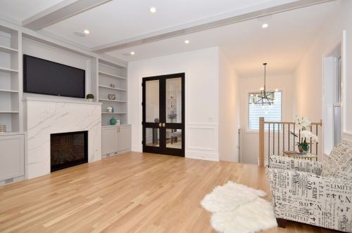 4841 Oakley Ave, Chicago IL 60659-5208 exterior